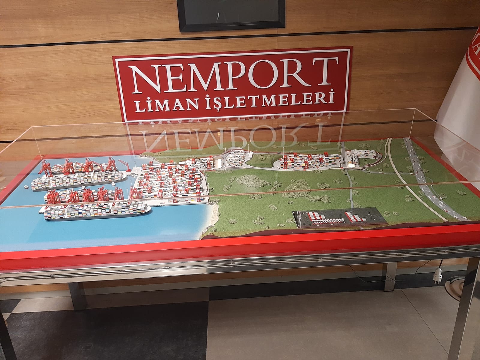 Nemport Liman işletmesi 1/1000 Ölçekli Maketi – görsel 5